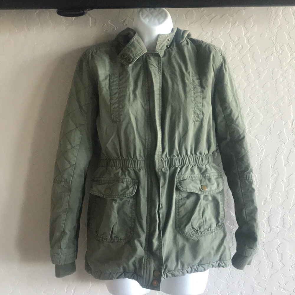 Girls Cherokee puffer utility jacket.